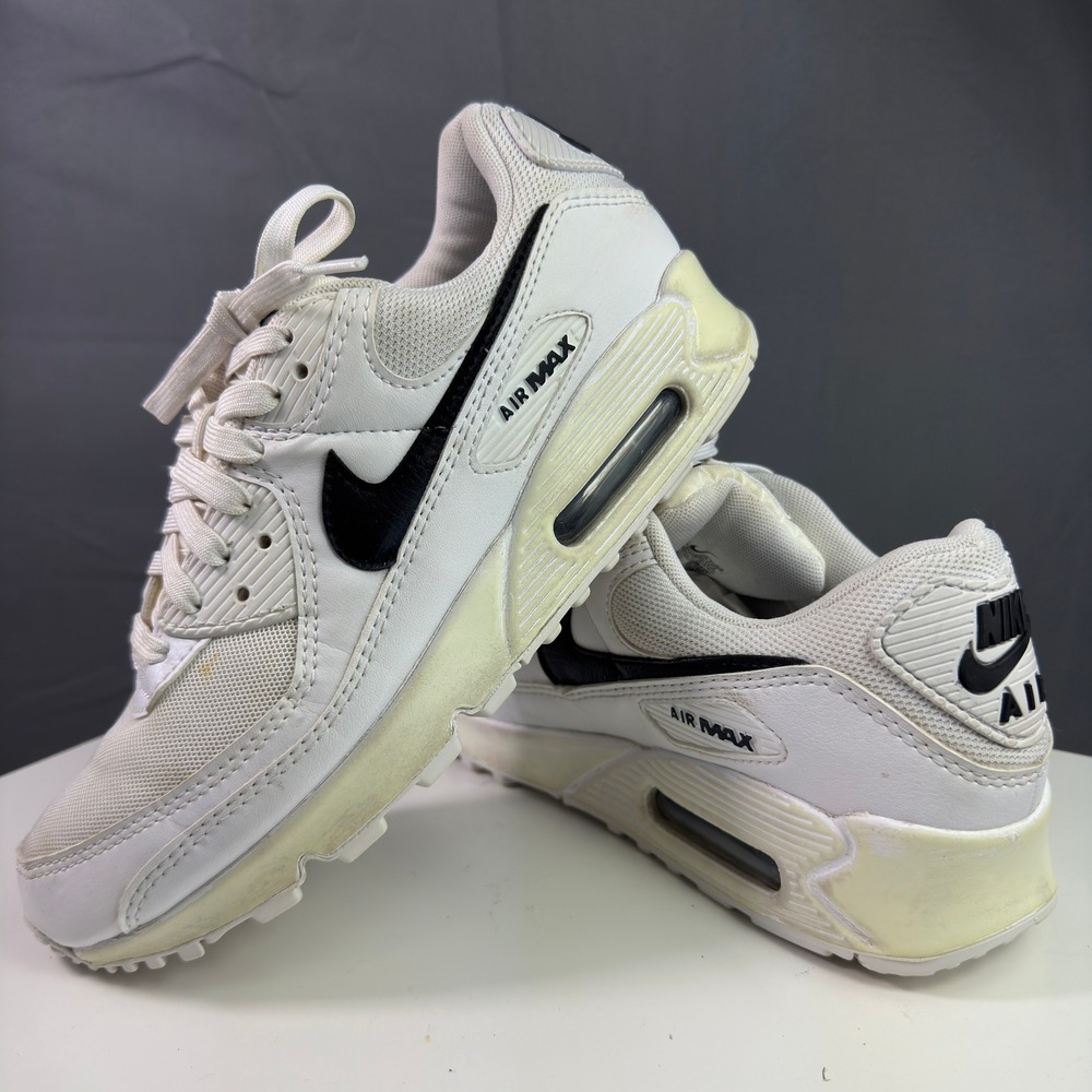 Nike Air Max 90 Sneakers Womens 9 White Black DH8010-101 Low Top Retro Running